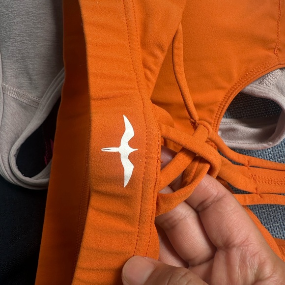 Bundle Sports bra fits small/medium - Picture 4 of 9